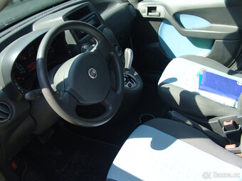 Fiat Panda automat 1,2i najeto 114t.Km - 10