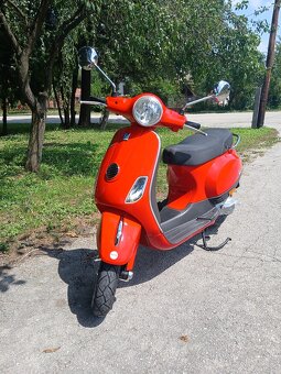 Piaggio Vespa LX2 50 - 10