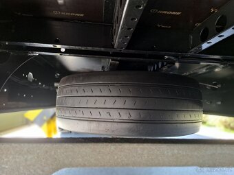 Jednoosý návěs lowdeck Krone r.v.2022. Málo jetý - 10