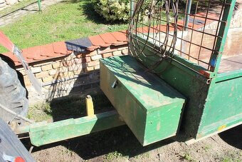 Prodám vlek za traktor - 10