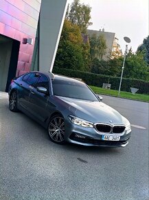 BMW 530D G30 Automat 8° 2017 140Tkm,vysoká výbava,servis - 10