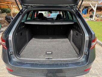ŠKODA SUPERB KOMBI III 2017 1.4TSI SPORTLINE - 10