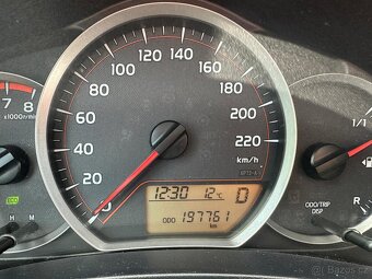 Toyota Yaris 1.3VVT-i AUTOMAT, Kamera, Nové v ČR - 10