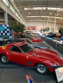 Ferrari 250 GTO - 10