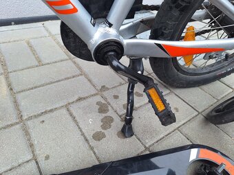 Detske kolo specialized 16 - 10