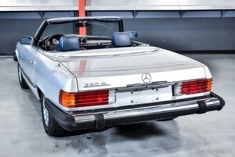 Mercedes 380 SL R107 2 střechy TOP stav - 10