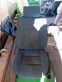 Zdravím prodám interiér z bmw E39 - 10