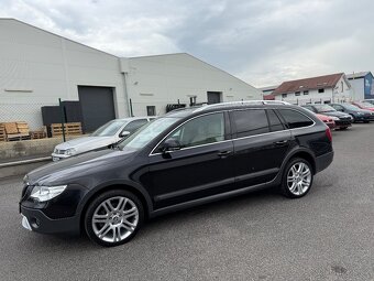 Škoda Superb 2 kombi SCOUT 2.0 TDI 125 KW, 4x4, 12/2012 - 10