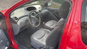 Toyota Yaris 1999 - 10