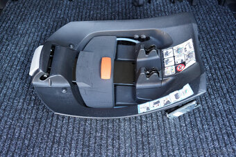Autosedačka Cybex Aton 5 od novorzence, včetně základny - 10