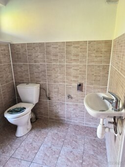 Rodinný dům 4+1 se zahradou o rozloze 2200 m² – Šidlov - 10