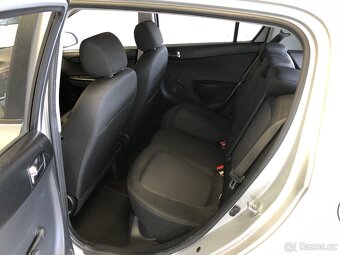 HYUNDAI I20 1.3 16V - 10