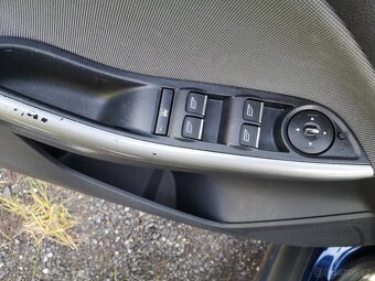 FORD FOCUS COMBI TDCi SERVIS NOVÉ VSTŘIKY SERVIS - 10