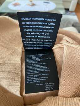 NOVÉ MIKINOVÉ ŠATY PRADA - 10