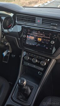 Volkswagen Touran 2.0 TDI 110 kW 7-Míst 1.majitel 2020 DPH - 10