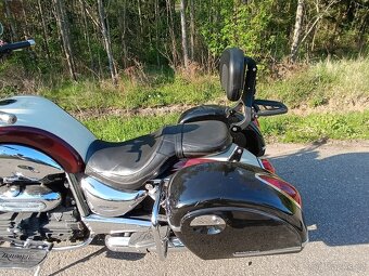Triumph Rocket III Classic - 10