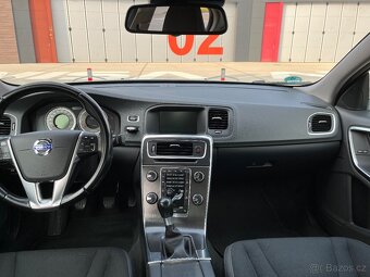 Volvo S60 2012 D3 Momentum - 10