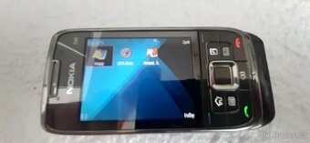 Nokia E66 - 10