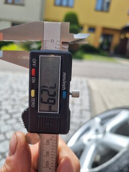 Hliníková kola Enzo R16 s pneu 195/45 R16 Renault - 10