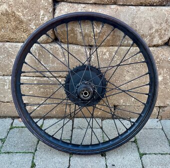 ČZ 125 T - přední a zadní kolo - 10