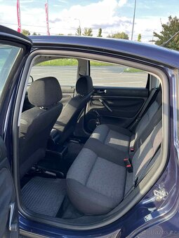 Prodám VW Passat 1.6 - 10