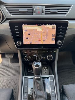 Škoda Superb 2.0tdi 110kw DSG Styl Plus - 10