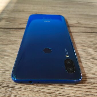 Xiaomi Redmi 7-6.26"IPS, 2GB RAM,32GB ROM,GPS,Wifi - 10