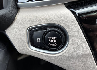 BMW X1 sDrive18i Advantage - 10