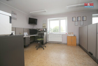 Prodej výrobního objektu, 1432 m², Nový Bydžov, ul. Merendní - 10