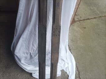 Starodávné sjezdové lyže k dekoraci - 10