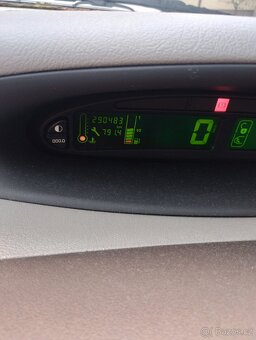 Citroen Xsara Picasso - 10