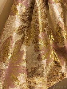 Nové zlato-starorůžové šaty ChiChi London - 10