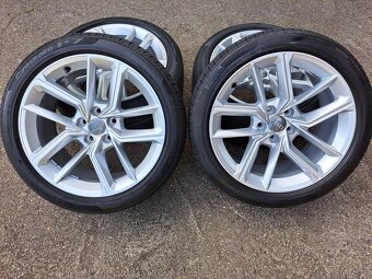 NOVÁ 245/40 R18 letní originál Alu sada na Audi A5/S5 - 10