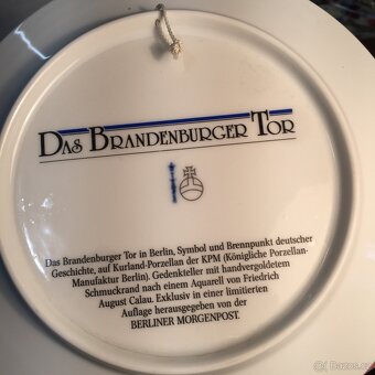 KPM Berlín místopisný talíř Braniborská Brána mal. F. A. Cal - 10