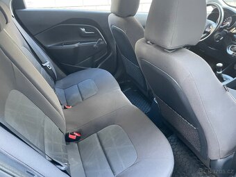 Kia Rio 1.2 benzín , 62 KW , klima , najeto 38000 km - 10