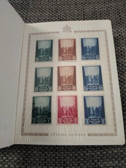 Album s Vatikánskymi známkami - 10