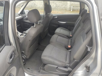 Ford S-MAX 2.0i - 7 míst - 10