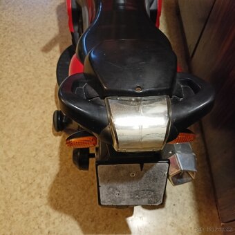 Dětský motocykl na baterie 🔋 - 10