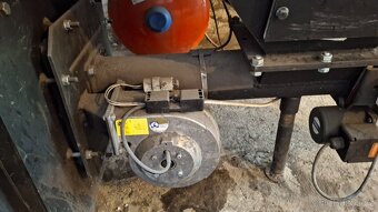 Přestavba kotle Viadrus 5č, na automtcký podavač Benekov - 10