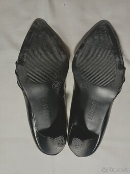 dámské černé lodičky - 10