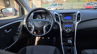 HYUNDAI i30 1.6GDI STYLE 99KW - 10