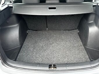 Škoda Fabia II 1.2i 51kw, r.2010, klima, STK, serviska - 10