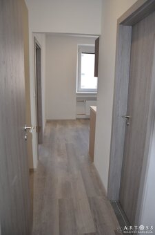 Pronájem prostorného bytu 1+1, 33 m2 - ul. Příkop, Brno - 10