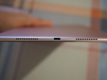Apple iPad Pro 9.7" Růžová (A1674) Wi-Fi + Cellular(LTE) - 10
