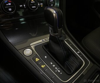 VW Golf VII e-Golf 1.maj servisní kniha možnost odpočtu DPH - 10