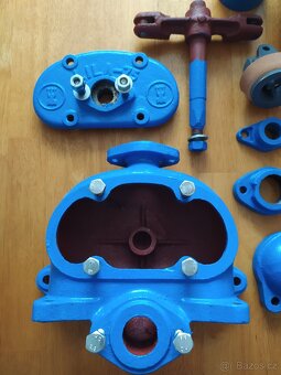 Pumpa LIla 75 - 10