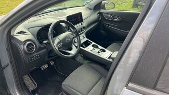 Hyundai Kona EV 39Kwh Créative DPH - 10