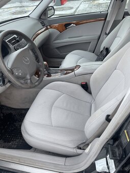 Mercedes E320 4MATIC W211 – 3.2 V6 Benzín – 165 kW – 19 - 10