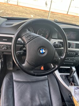 BMW 320d r. 2005 - 10
