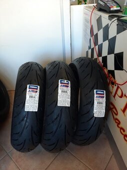 Sada pneu 120/70zr17 a 180/55zr17 Michelin Road 6 GT - 10
